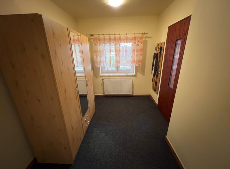 Pronájem bytu 3+1, 100 m², Krmelín